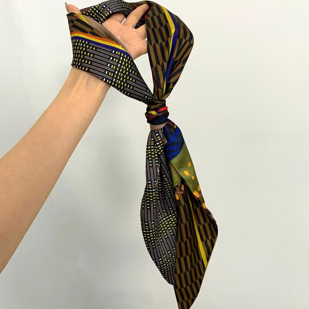 Foulard di lusso in seta satin - Head Wrap Turban recensione e prezzo