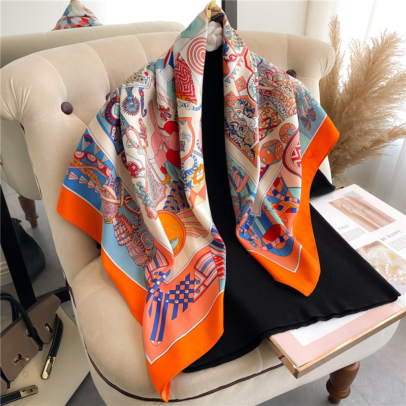 Nuova Sciarpa Quadrata in Seta - Head Wrap Turban recensione e prezzo