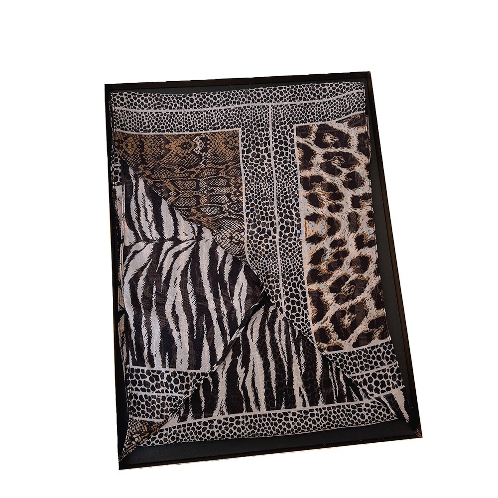 Sciarpa di seta lunga piccola  - Silk Neck Scarf recensione e prezzo